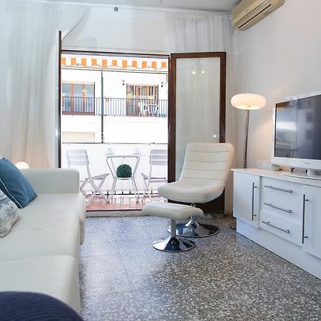 Du Soleil Apart Sitges Extérieur photo